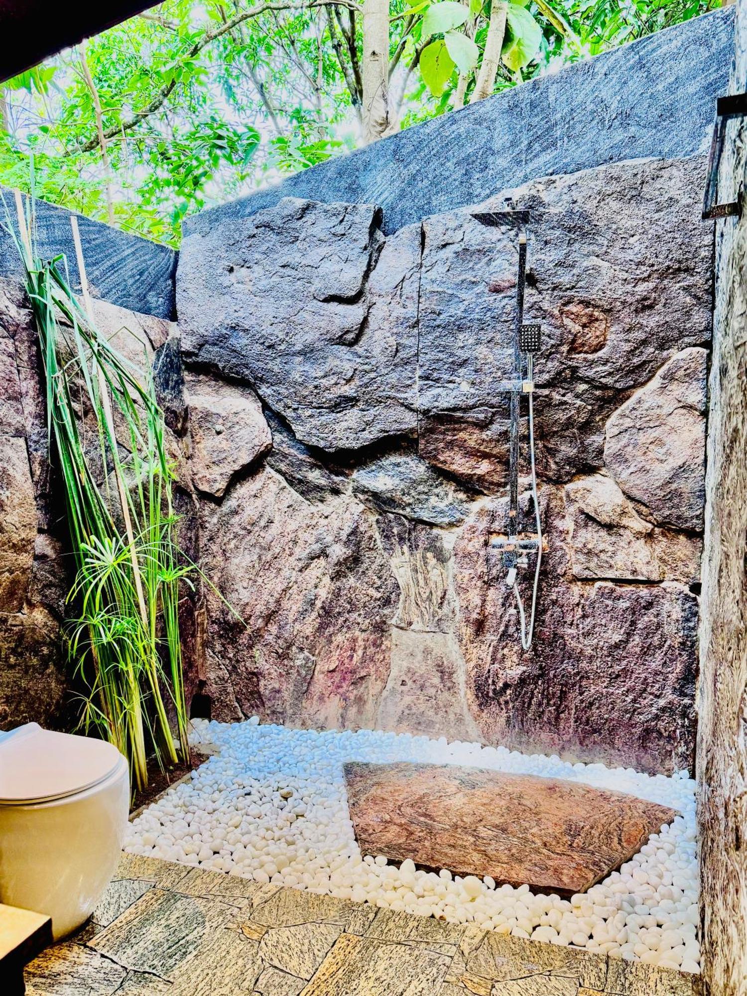 Woodland Sanctuary Hotel Habarana Exterior foto