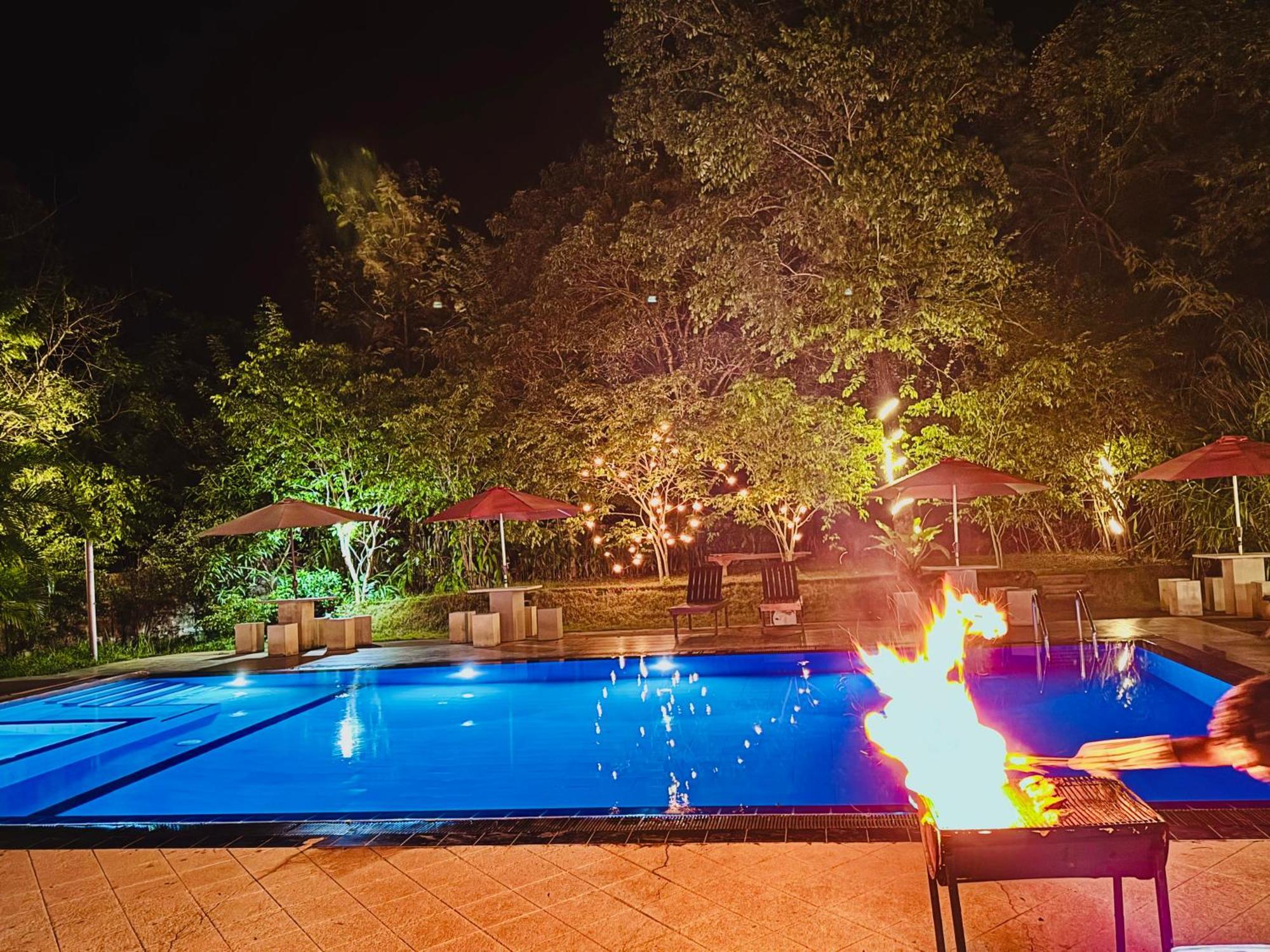 Woodland Sanctuary Hotel Habarana Exterior foto